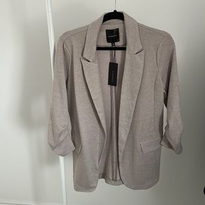 Dynamite Blazer, M